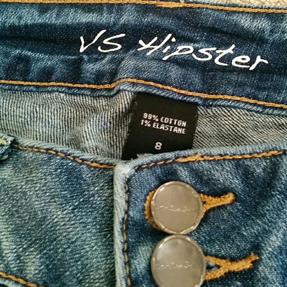 Jeans - Picture 2 of 4